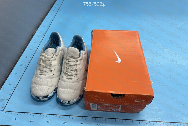 Nike Premier Sala II Futsal Cleats 5