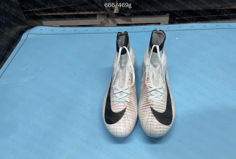 CR7 Superfly V Soccer Cleats