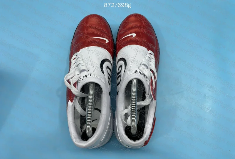 T90 Soccer Cleats 2