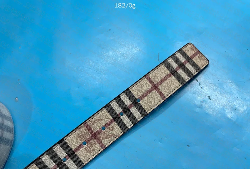 Burberry Belt + Box 2