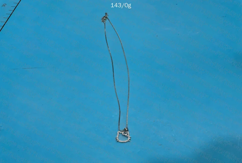 Hello Kitty Necklace for My Girlfriend of +1 Year 3