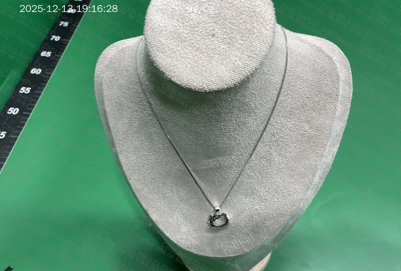 Hello Kitty Necklace 5