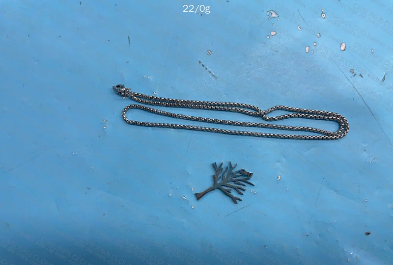 Poison Tree Necklace 4