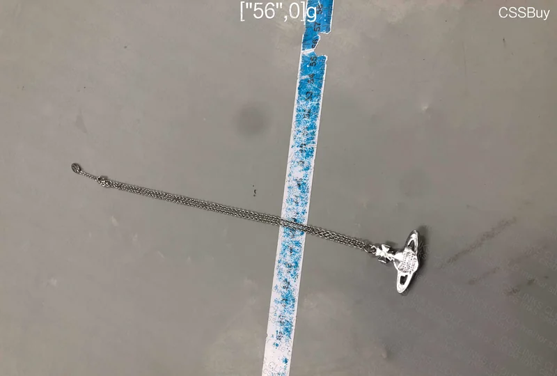 Vivianne Westwood Necklace 3