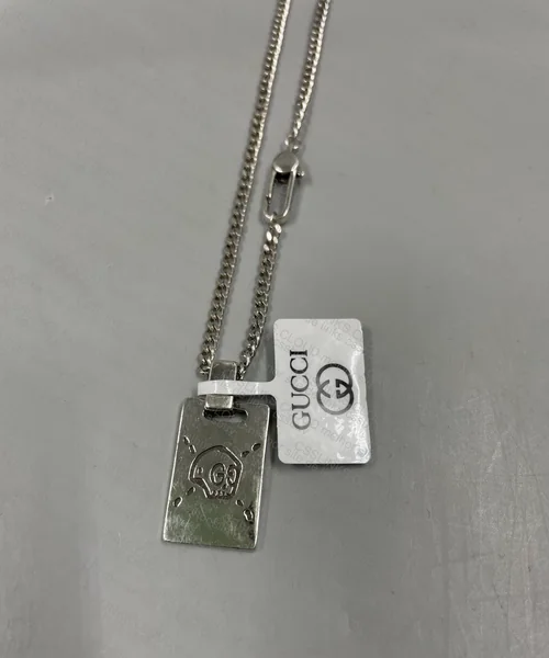 Gucci 29yuan Necklace (Silver Plated) 4