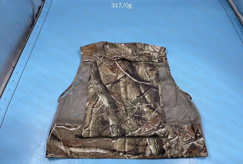 Camouflage Cargo Vest 3