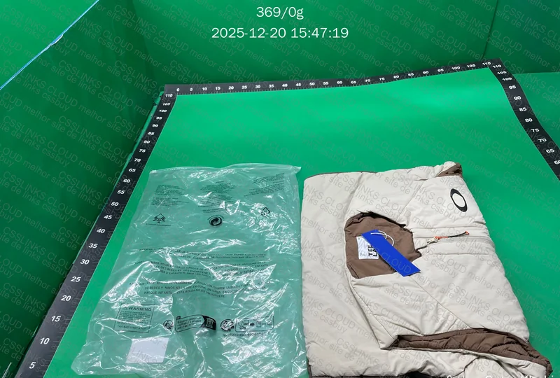 Oakley Vest 3
