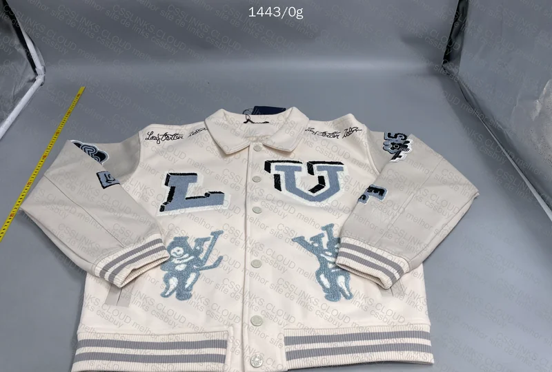College Jacket Cream Bunny LV 4