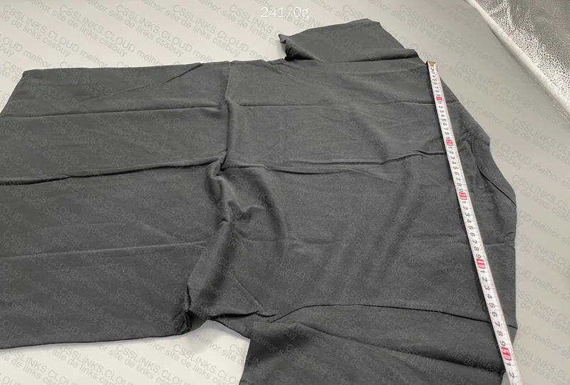 Comme Des Garçons Default 8