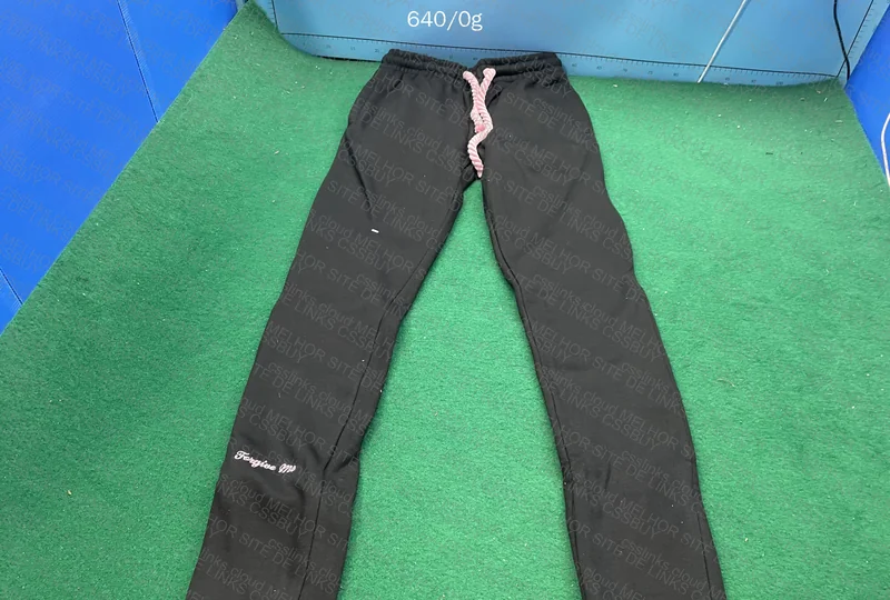Complete Syna - Pink and Black 4