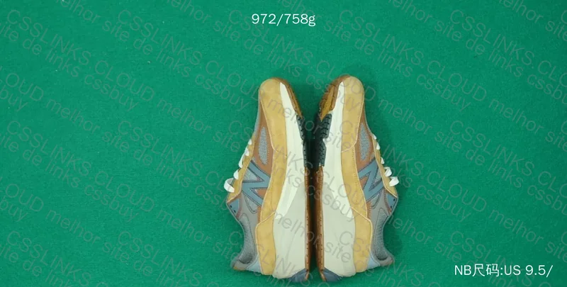 2x New Balance 990v6 x CarHartt 5