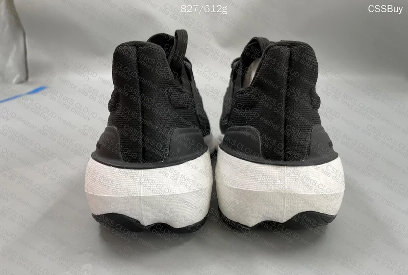 Adidas Ultra Boost Light 2023