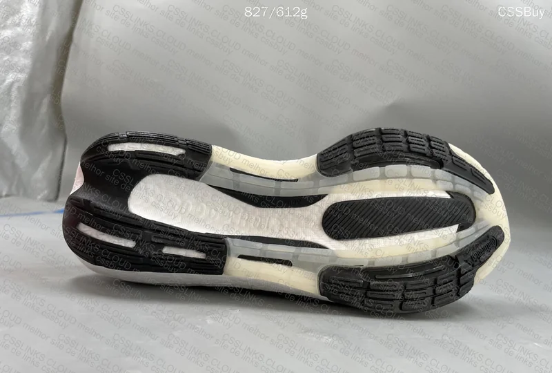 Adidas Ultra Boost Light 2023 3