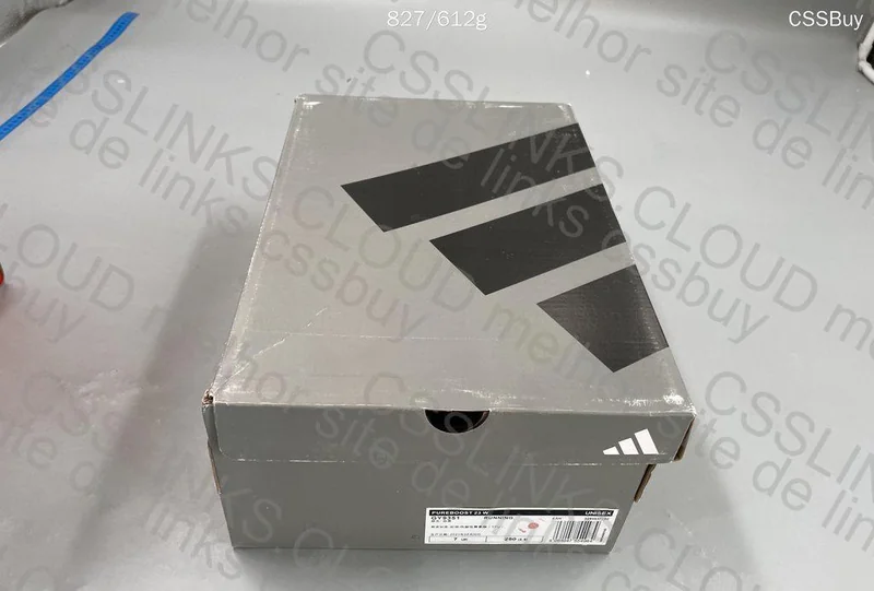 Adidas Ultra Boost Light 2023 4