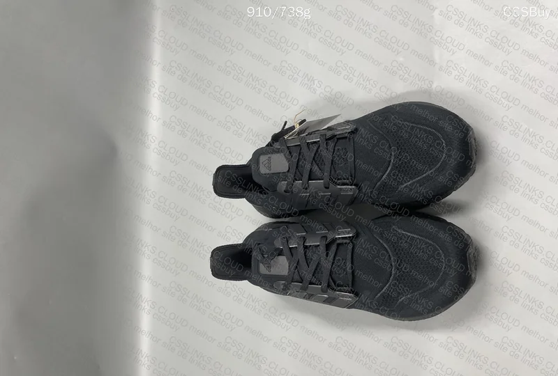 Adidas Ultraboost 22