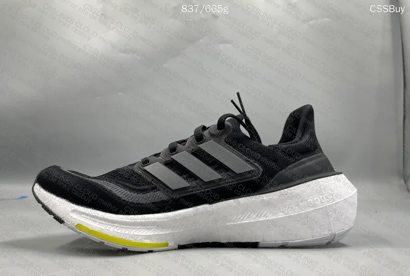 Adidas Ultraboost Light 23