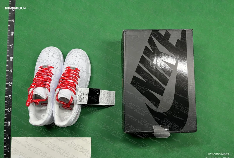 AF1 Supreme White 2