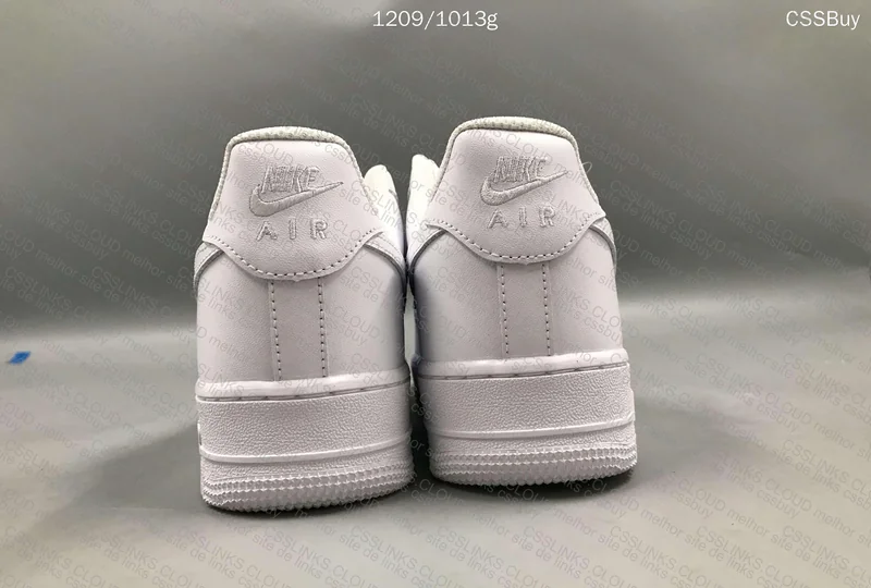Air Force 1 Low ‘07 4