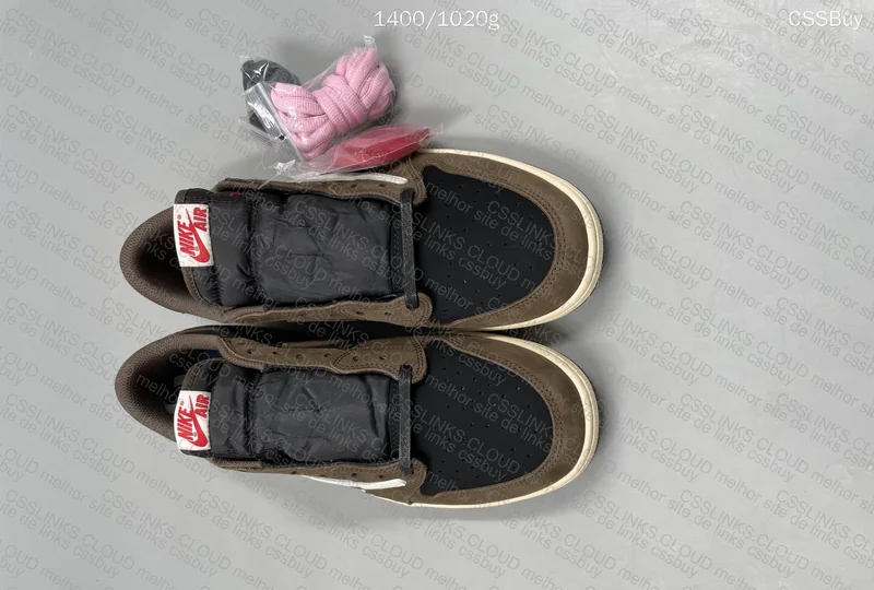 Air Jordan 1 Low Dark Mocha 2