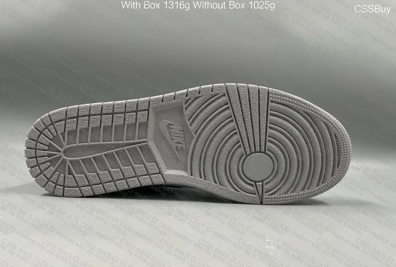 Air Jordan 1 Low Shadow Toe 6