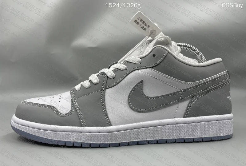 Air Jordan 1 Low Wolf Grey 5