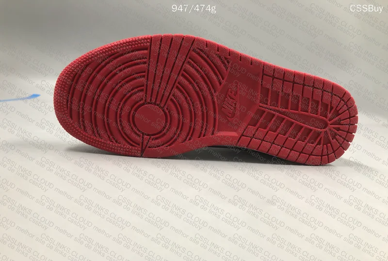 Air Jordan 1 Retro Low 'Chicago'