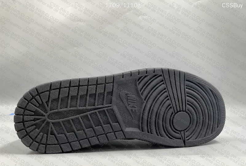 AIR JORDAN 1 X TRAVIS SCOTT BLACK PHANTOM
