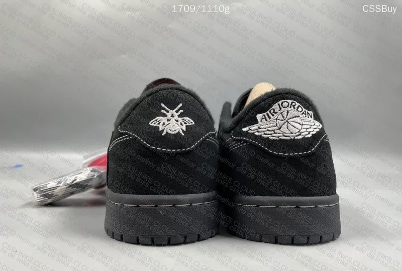 AIR JORDAN 1 X TRAVIS SCOTT BLACK PHANTOM 7