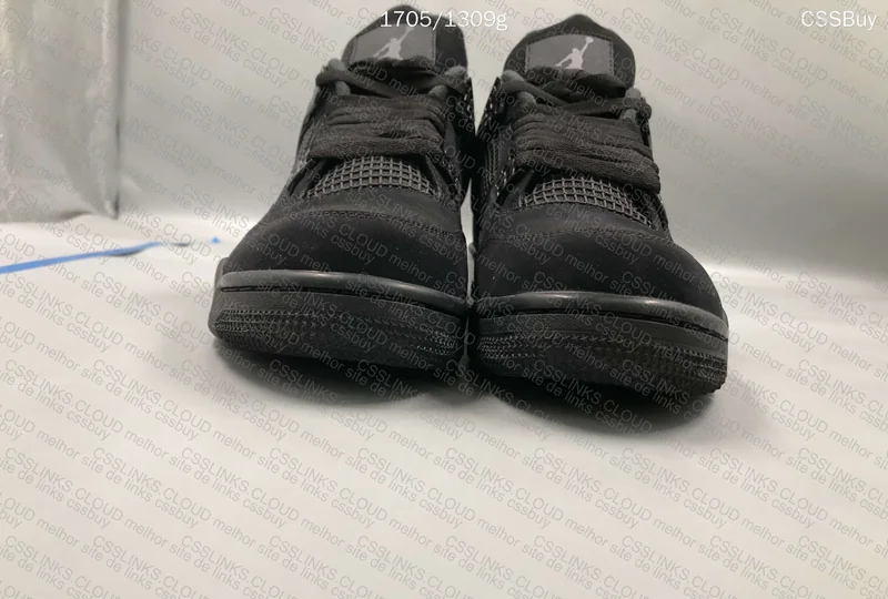 Air Jordan 4 Black Cat