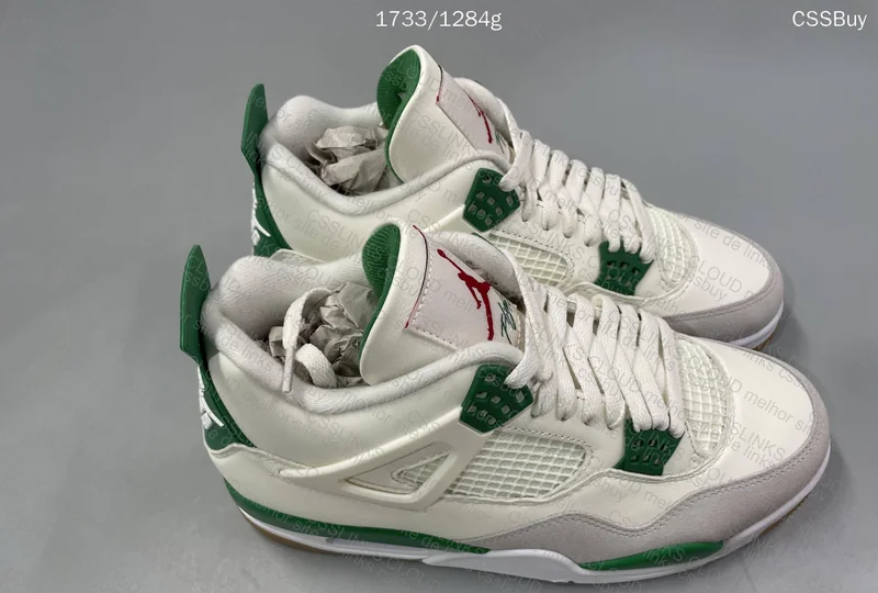 Air Jordan 4 Pine Green 5