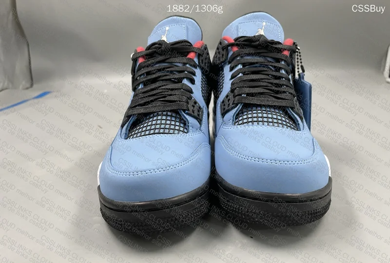 Air Jordan 4 Retro Travis 4