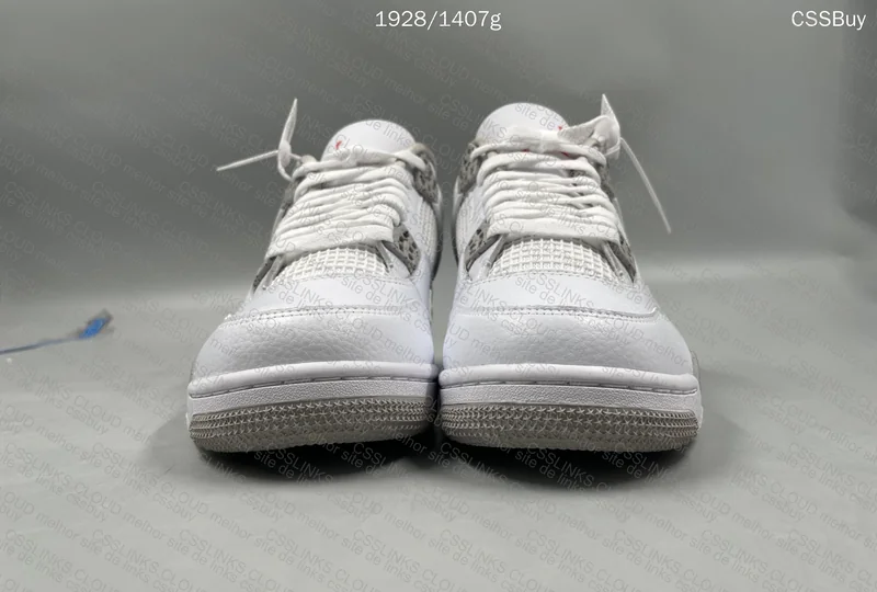 Air Jordan 4 White oreo 3