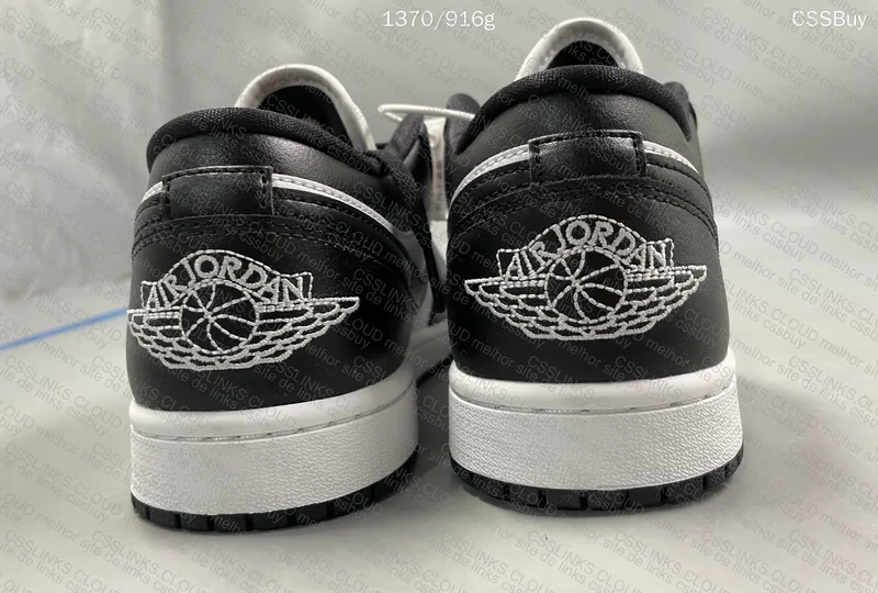 Air Jordan Low Panda GL? 9