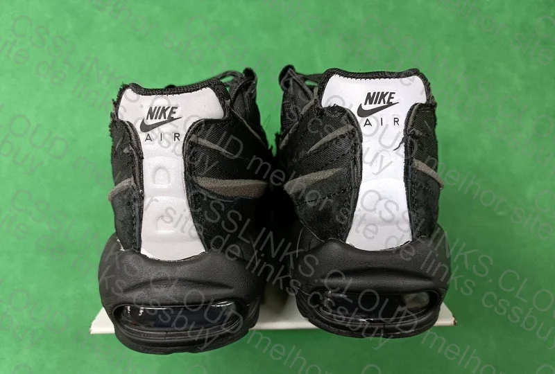 Air Max 95 CDG 3