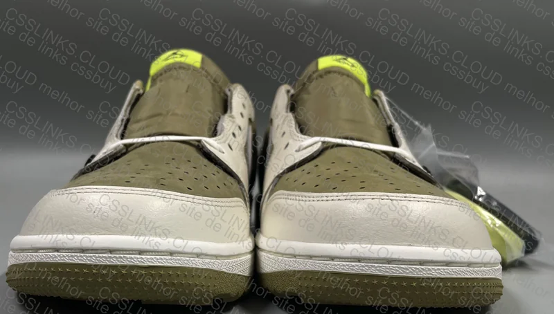 AJ1 LOW REVERSE GOLF TRAVIS SCOTT "OLIVE" 2