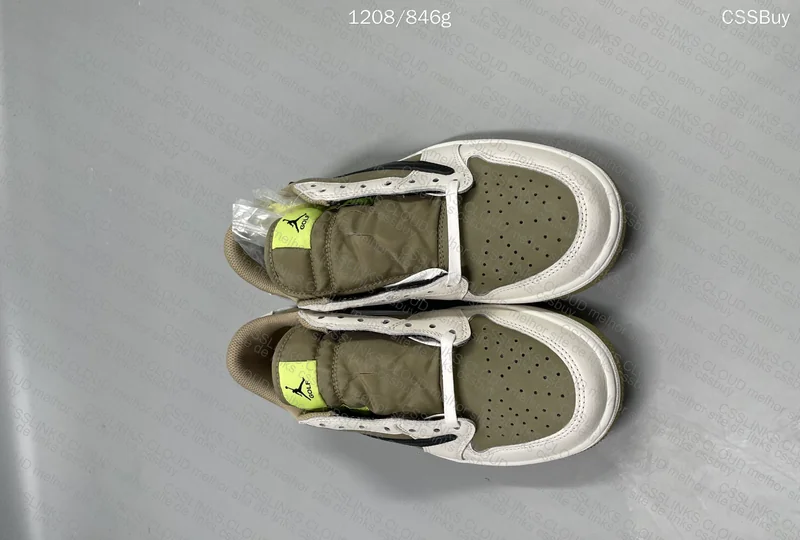 AJ1 LOW REVERSE GOLF TRAVIS SCOTT "OLIVE" 3