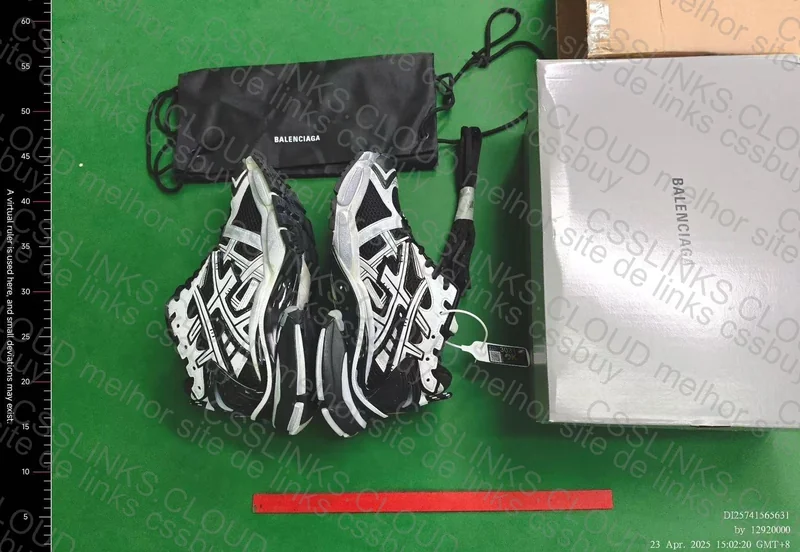 Balenciaga Runner