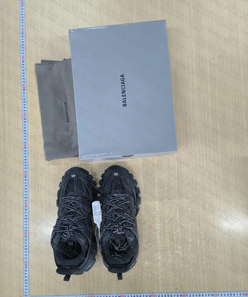 Balenciaga Track
