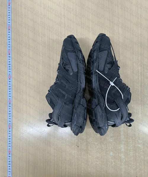 Balenciaga Track 3