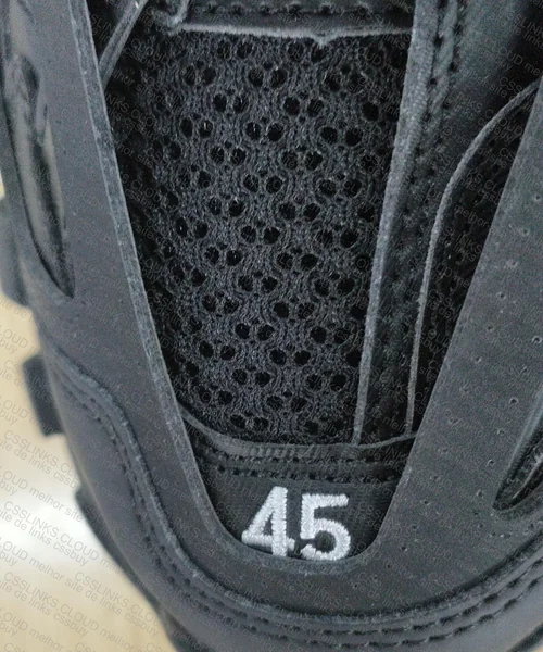 Balenciaga Track 6
