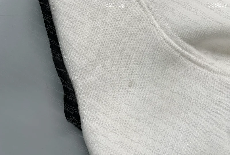 Nike Remake Sweatshirt 3