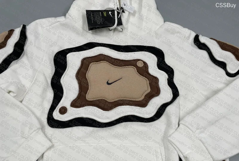 Nike Remake Sweatshirt 6