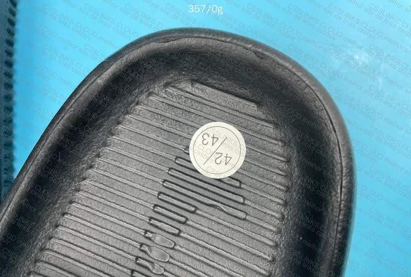 Nike Calm Slides 9