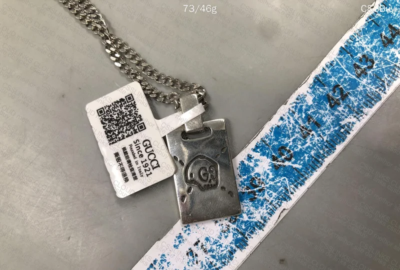 Gucci Necklace 4