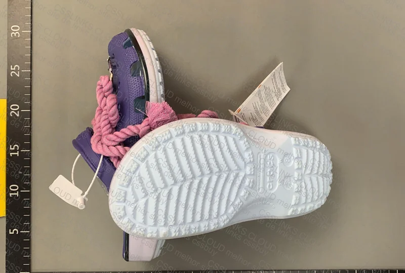 Crocs Sasuke