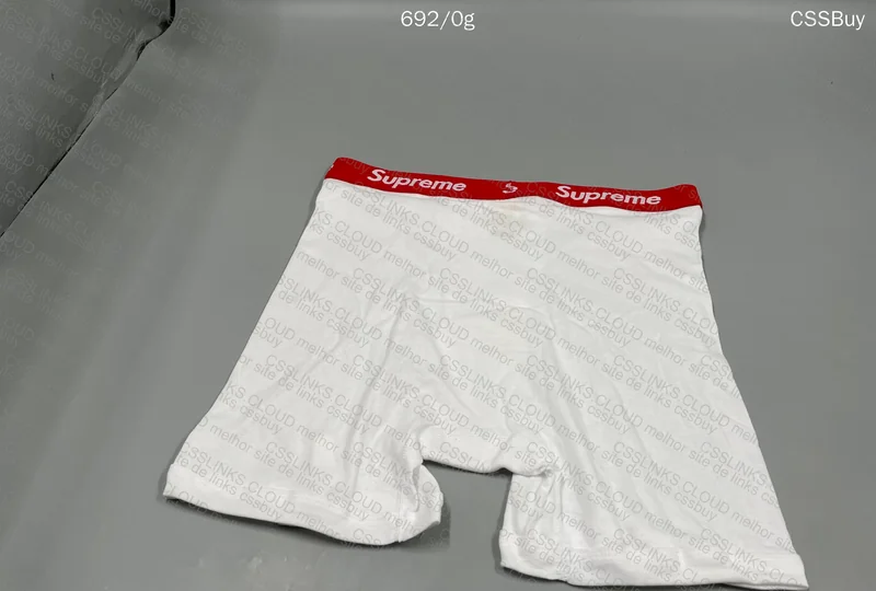 Supreme Underwear Kit with 3 2