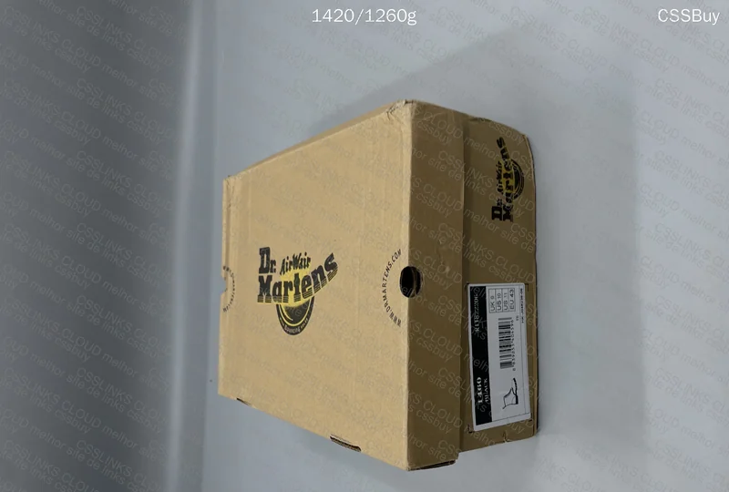 Dr. Martens Boots 8