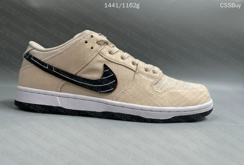 Dunk Albino & black 3