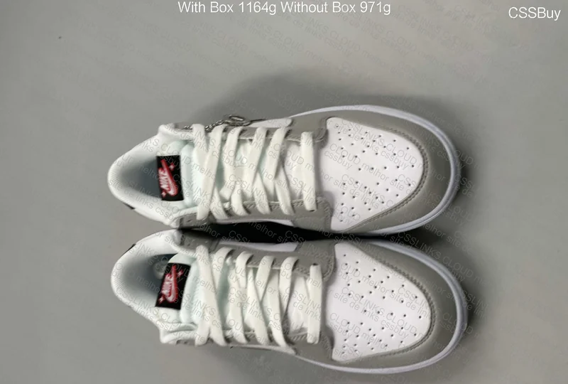 Dunk Lottery Grey 2