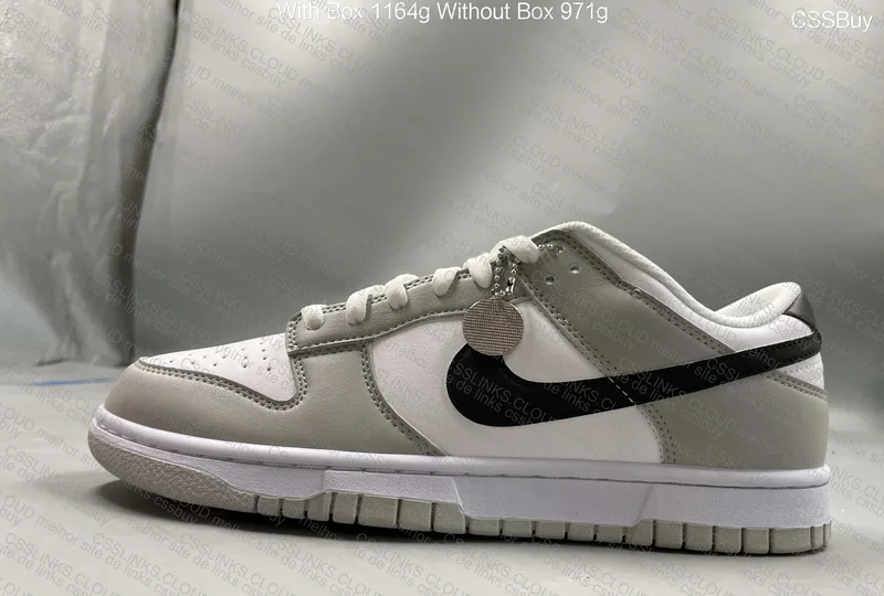 Dunk Lottery Grey 7